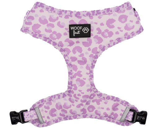 frontside Purple and white cheetah print harness 